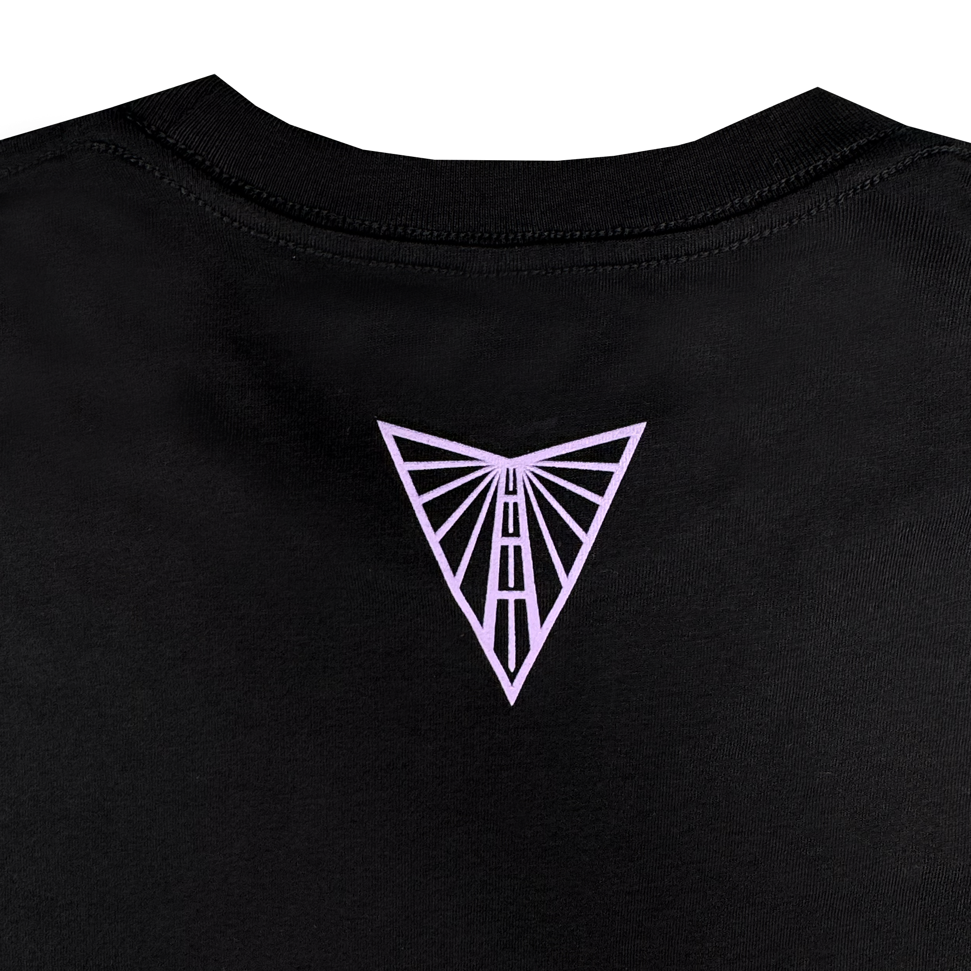 A close-up of the back neck area of the black Golden State Valkyries Balloons LS Tee by GSV shows a light purple geometric design resembling a stylized triangular road with radiating lines, creating a sense of perspective and depth.